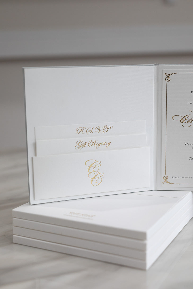 Wedding invitations for a classic and elegant wedding