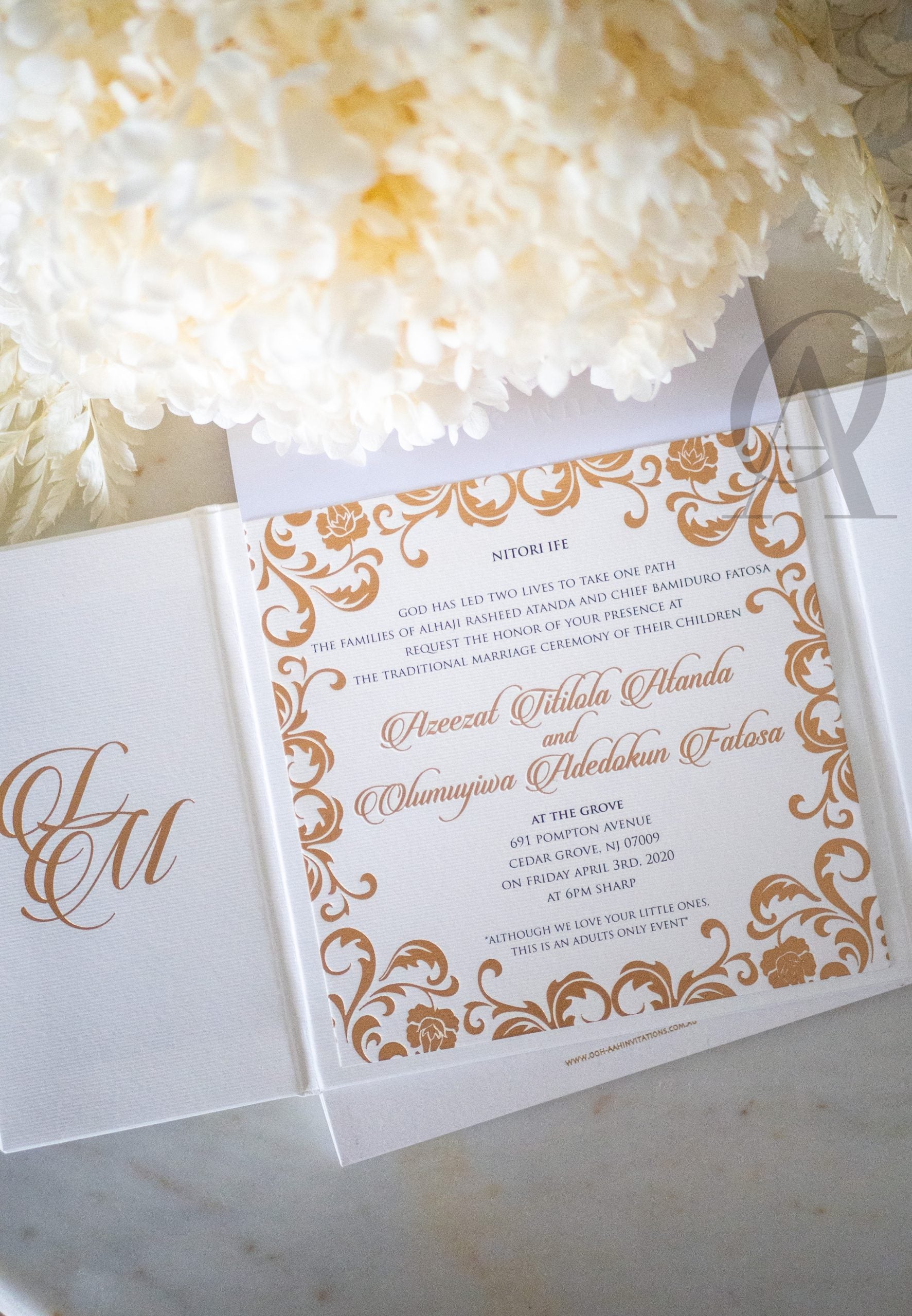 LOLA & MUYI - Ooh Aah Invitations