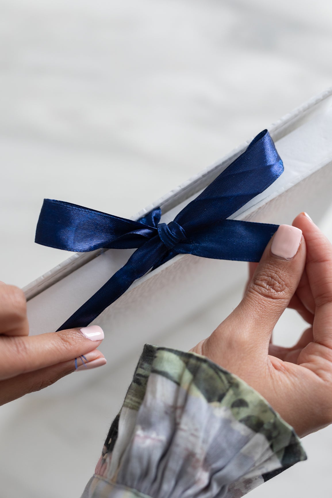 Luxury wedding invitation box ribbon