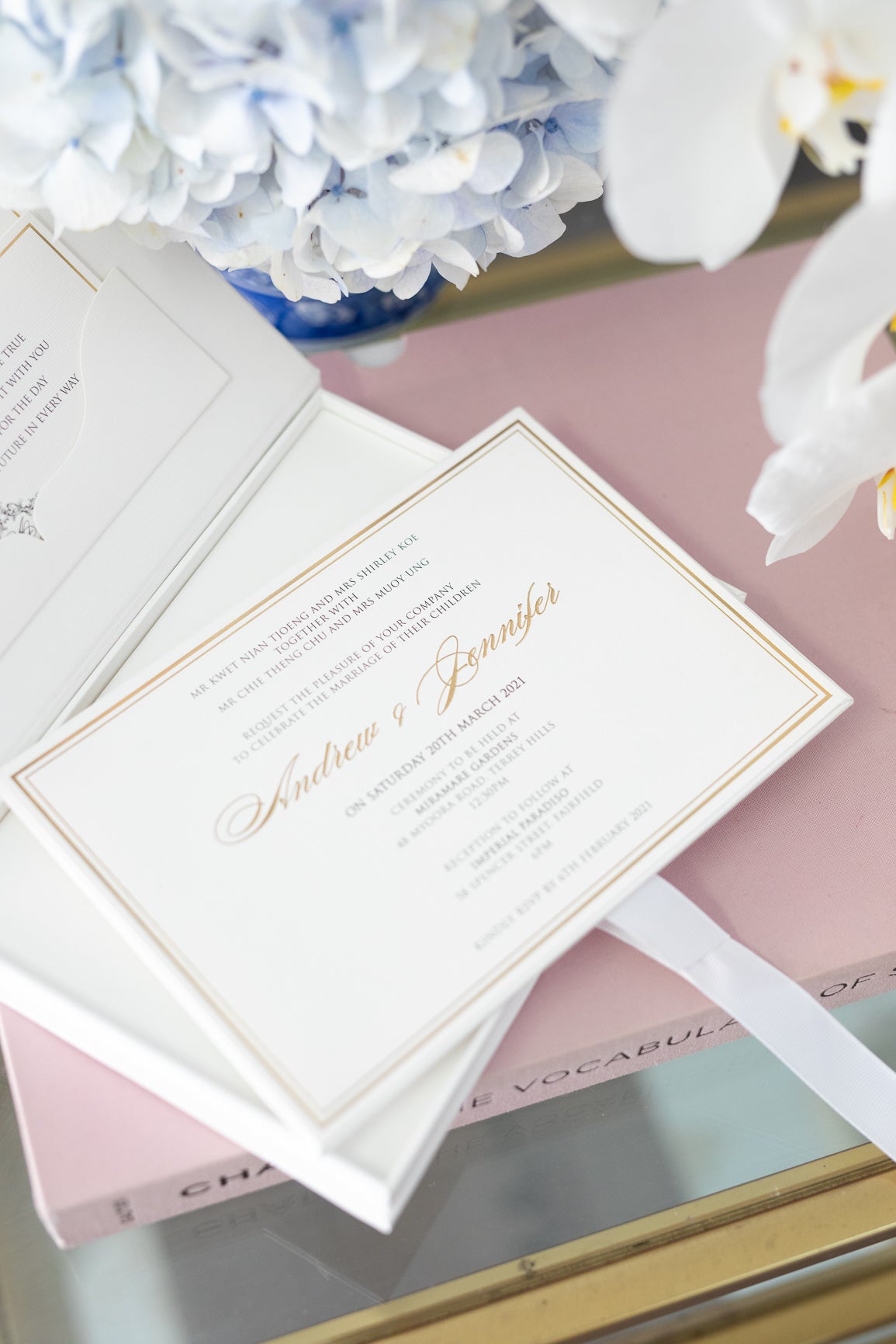 Regal wedding invitation with gold foil in luxury box